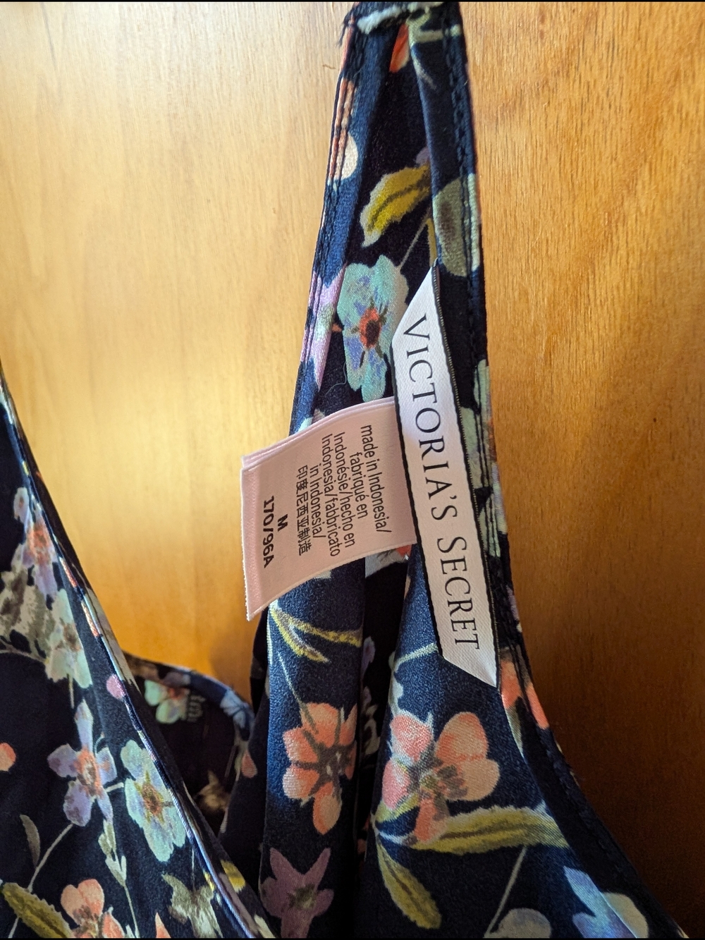 Victoria's Secret Navy Floral Satin Cami & Shorts Set - Picture 5 of 6